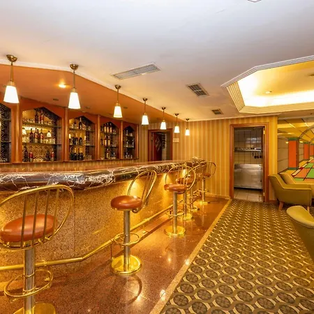 Grand Anka Hotell 4*