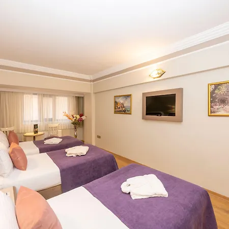 Grand Anka Hotel 4*