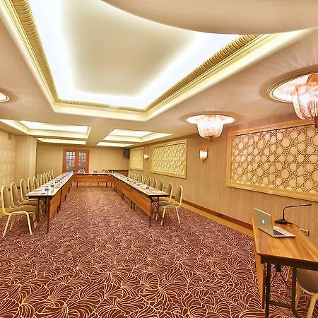 グランド アンカ