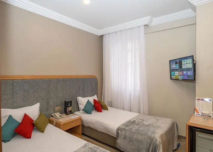 Отель Grand Anka