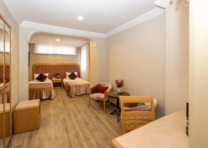 Отель Grand Anka 4*