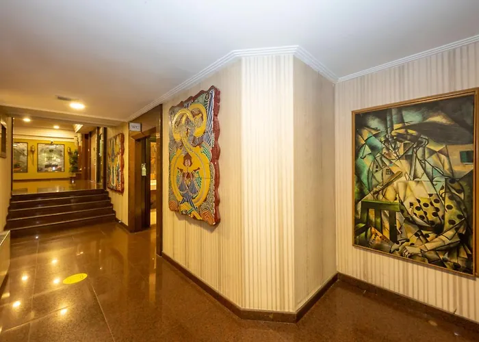 Отель Grand Anka