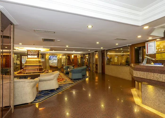 Отель Grand Anka 4*