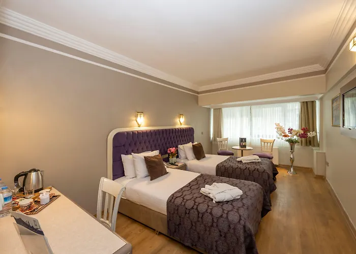 Отель Grand Anka 4*