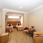 Hotel Grand Anka 4*