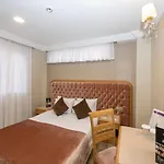 Grand Anka Hotel