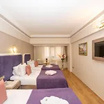 Hotel Grand Anka 4*