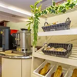 Hotel Grand Anka 4*