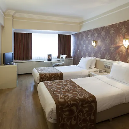 Ξενοδοχείο Grand Anka 4*